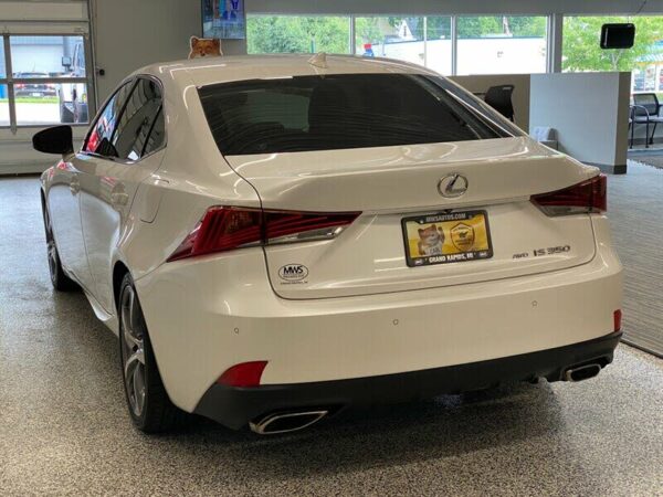 2018 Lexus IS 350 AWD - Image 23