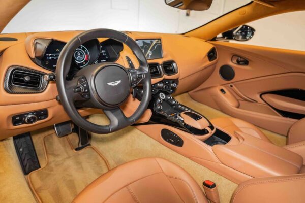 2020 Aston Martin Vantage RWD - Image 7