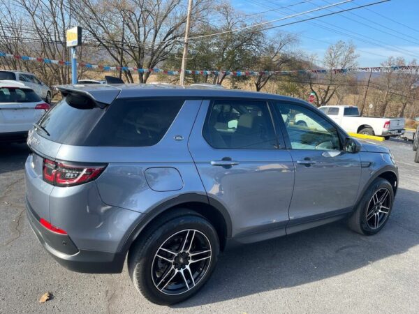 2020 Land Rover Discovery Sport P250 SE AWD - Image 17