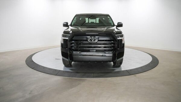 2022 Toyota Tundra SR5 Double Cab RWD - Image 19