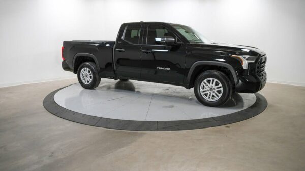 2022 Toyota Tundra SR5 Double Cab RWD