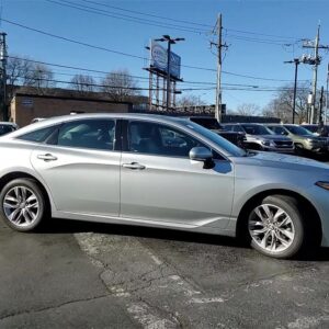 2021 Toyota Avalon XLE FWD