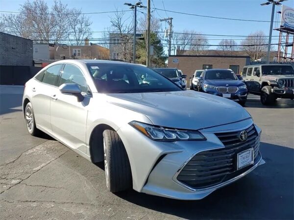 2021 Toyota Avalon XLE FWD - Image 24