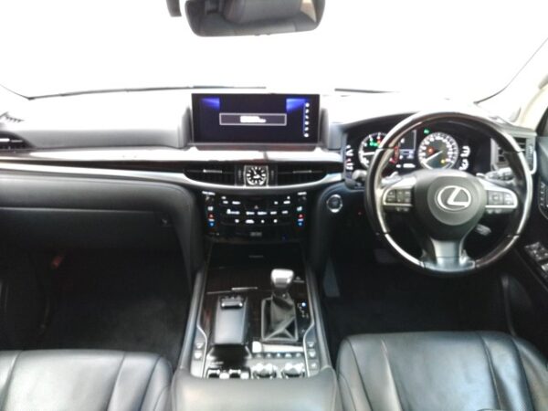 2017 LEXUS LX - Image 20