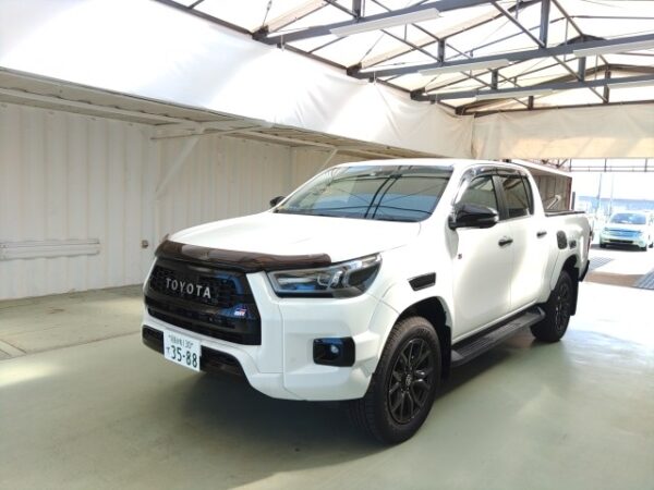 2022 TOYOTA HILUX - Image 8