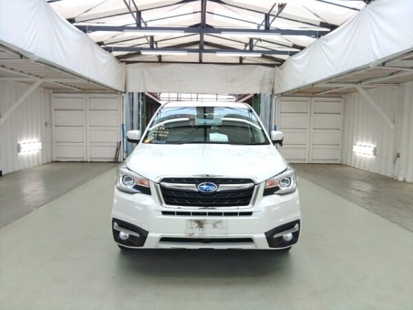 2017 SUBARU FORESTER - Image 8