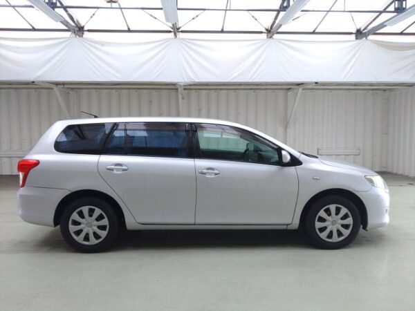 2009 TOYOTA COROLLA FIELDER - Image 2